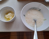Gluténmentes Meggyes-túrós egyszerűen recept fázis 2 fotója