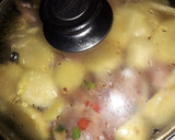 Foto del paso 4 de la receta: • Pollo con papas 🥔🍗 •