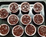 Foto langkah ke 4 dari resep Chocolate Custard Muffin (tanpa mixer lho).
