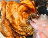 Foto langkah ke 1 dari resep Ayam Panggang Simple / Oven-Roasted Chicken.