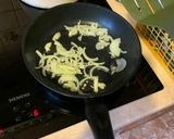 Foto langkah ke 4 dari resep Ayam Saus Lemon Madu.