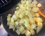 Foto del paso 7 de la receta: Papas con callampas de pino