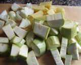 Foto del paso 2 de la receta Crema de calabacines blancos