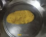 A picture of step 2 of Multigrain Mint Khakhra.