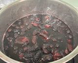 Hình bước làm 4 của món Kompot Dâu tằm