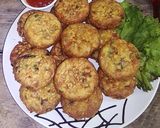 Foto langkah ke 9 dari resep Omelet Mie n Sosis Or Noodle n Sausage Omelette.