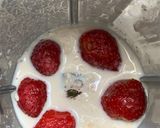 Foto langkah ke 3 dari resep Strawberry Oat for Breakfast.
