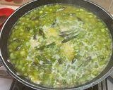 A picture of step 2 of Asparagus and Smoked Salmon Risotto.