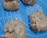 Foto langkah ke 8 dari resep Cheddar & Paprika Soft Sourdough Bread.
