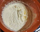 Áfonyás fehercsokis sajttorta recept fázis 2 fotója