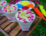 A picture of step 6 of Thandai Rose lassi.
