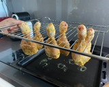 Foto del paso 3 de la receta: Muslitos de pollo al horno crujientes y muy sabrosos!