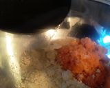 Foto del paso 2 de la receta: Arepa de Zanahoria 🥕con relleno hawaiano!!!😜😜😜🍘🧀🥓🍍🍘