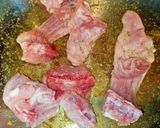 Foto del paso 2 de la receta: Conejo guisado con cigalas