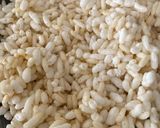 A picture of step 1 of Mamara poha.