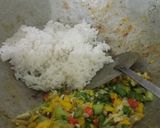 Foto langkah ke 3 dari resep Nasi Mentega Jagung manis.