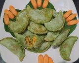 Foto langkah ke 10 dari resep Jalakote Hijau isi ayam dan sayuran.