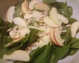 A picture of step 2 of Spinach and scallop salad with apple and pine nuts.