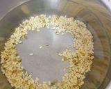 Hình bước làm 1 của món Cháo nghệ rau củ (Emmy 10m+)