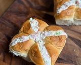 A picture of step 4 of Crab Rangoon Stuffed Hawaiian Rolls.