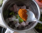 A picture of step 2 of Dry motton kofta.