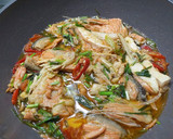 Foto langkah ke 7 dari resep Tetelan salmon pedas.