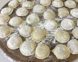 Foto del paso 2 de la receta: Sorrentinos a la Vicha de Espinaca y Queso Azul
