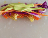 Foto del paso 9 de la receta: Rollitos de verduras y aguacate
