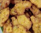 Foto langkah ke 3 dari resep Bakwan jagung alias dadar jagung...😁.
