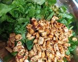 A picture of step 4 of Hara choliya palak salad.