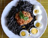 Foto del paso 2 de la receta: Salsa en crudo para acompañar a pasta, arroz, soja..