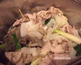 A picture of step 9 of Nikujaga (Japanese Potato and Pork Stew).