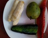 A picture of step 1 of Mixed fruit smoothie.