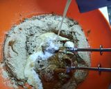Foto del paso 3 de la receta: Bizcochuelo al micro (de cajita)
