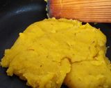 मूंगदाल बर्फी (Moongdal Barfi recipe in Hindi) रेसिपी चरण 3 फोटो