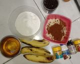 Foto langkah ke 1 dari resep Banana Muffin.