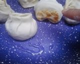 A picture of step 4 of Veg Momos.
