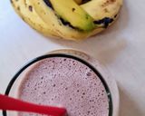 Foto del paso 3 de la receta: Licuado de banana y cacao 🍌Chocolatada energética y saludable 🥛