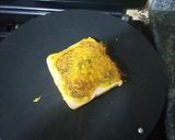 A picture of step 4 of Rava & mix mango veg toast.