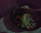 Foto langkah ke 2 dari resep Bihun goreng pedas.