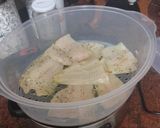 Foto del paso 1 de la receta: Merluza al vapor con ensalada