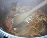 Foto del paso 1 de la receta: Pollo Arvejado