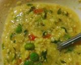 A picture of step 3 of Oats veggie upma.