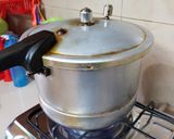 A picture of step 6 of Aalu gosht (mutton/beef).