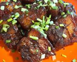รูปขั้นตอนการทำที่ 5 ของ หมูเปรี้ยวหวานแบบฟิลิปปินส์ (Pork Adobo)