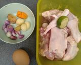 Foto langkah ke 1 dari resep Ayam Goreng Telur.