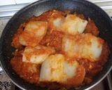 A picture of step 2 of Cod with Tomato and Ñora Pepper Paste.