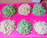 Foto langkah ke 4 dari resep Mie hijau.
