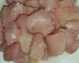 A picture of step 1 of Boneless Chicken And Phaliyan.