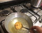A picture of step 2 of Dahi Vada.
